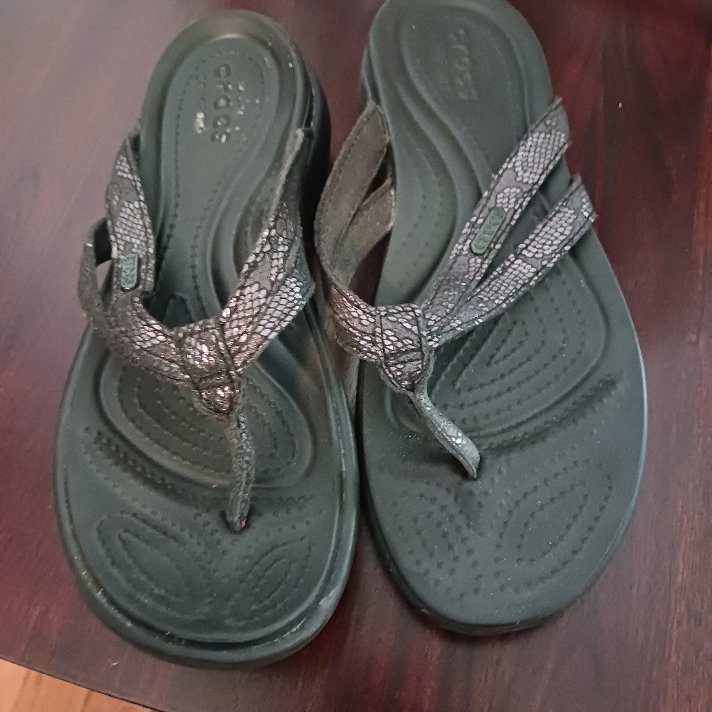 🐊 Cute Comfy Crocs!